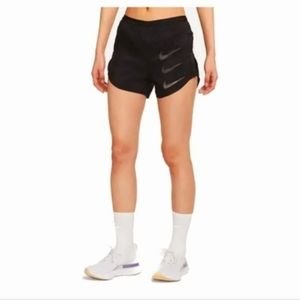 Nike Women’s Tempo Luxe Run Division 2-in-1 Running Shorts